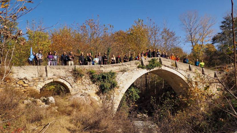 Στα πέτρινα γεφύρια του Κρούσοβου