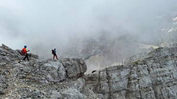 Στην κορυφή Cmir (2461m) της Σλοβενίας